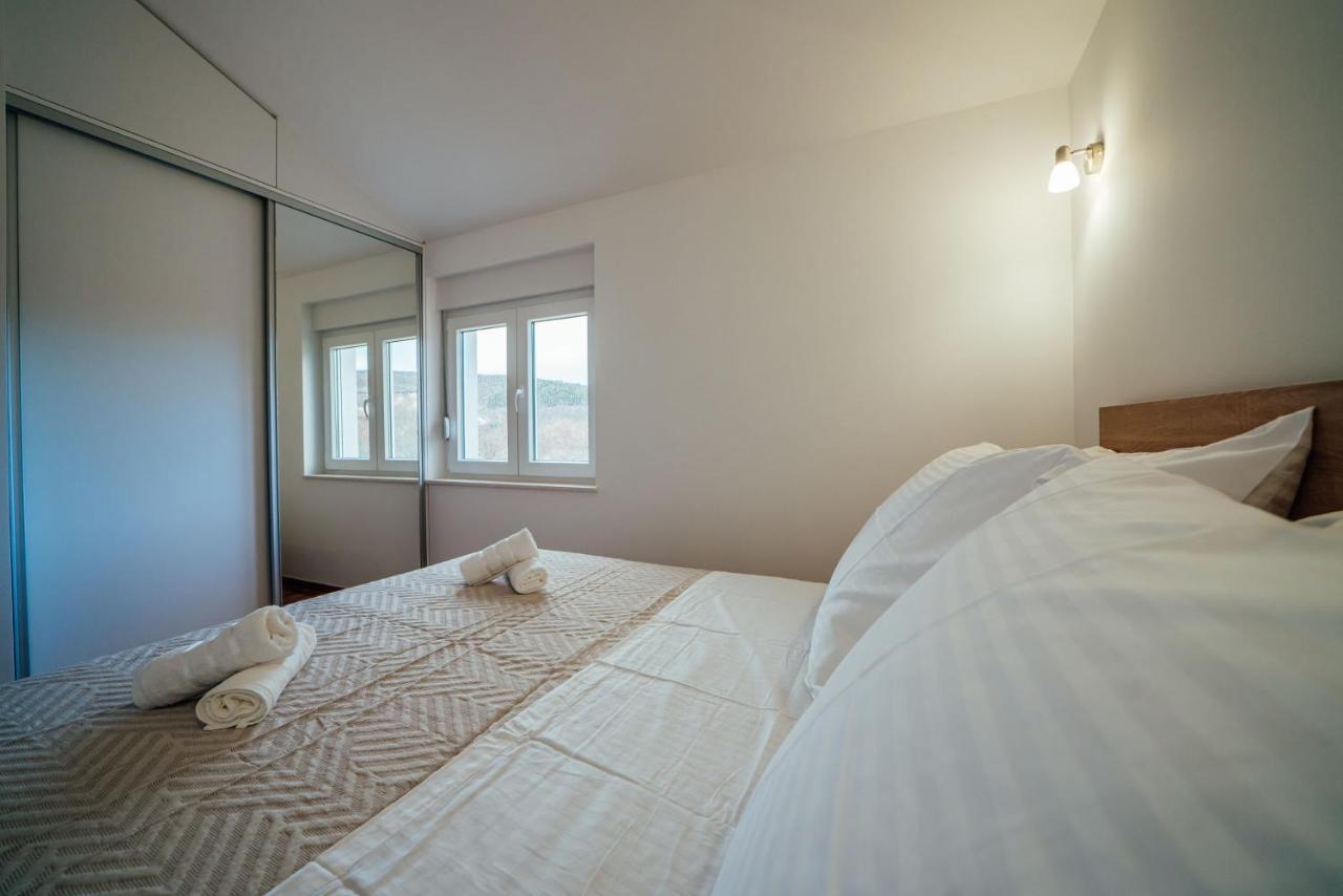 Apartman Mlikota Zagvozd Exterior photo