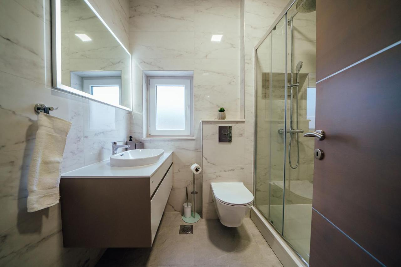 Apartman Mlikota Zagvozd Exterior photo