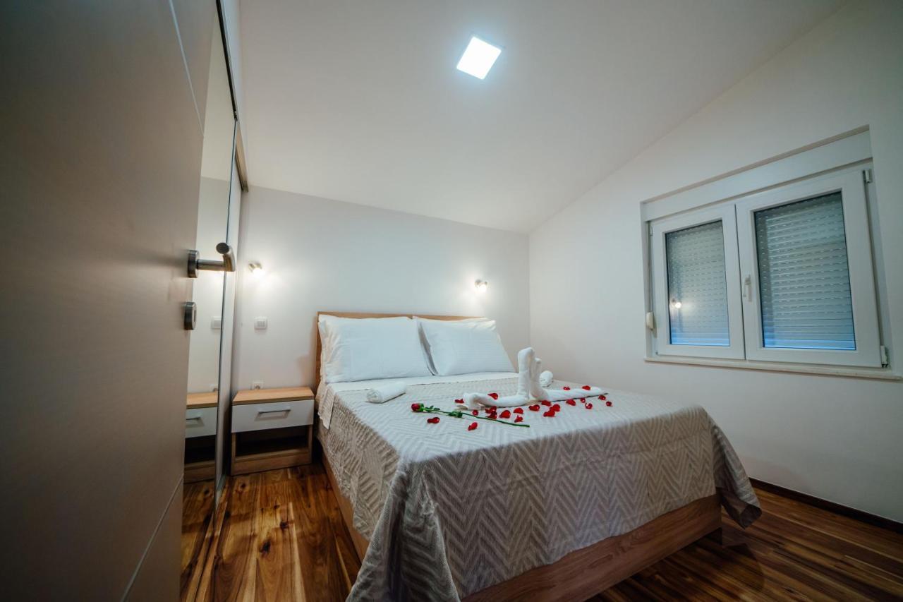 Apartman Mlikota Zagvozd Exterior photo